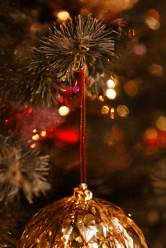 Vintage Christmas Decorations: A Journey Through Time - Chive Ceramics Studio