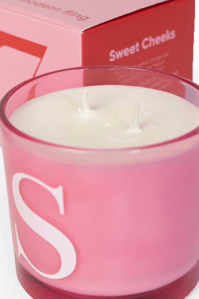 Sweet Cheeks - Coconut & Soy Wax Blend Candle - Chive Ceramics Studio - Candles - Chive Ceramics Studio