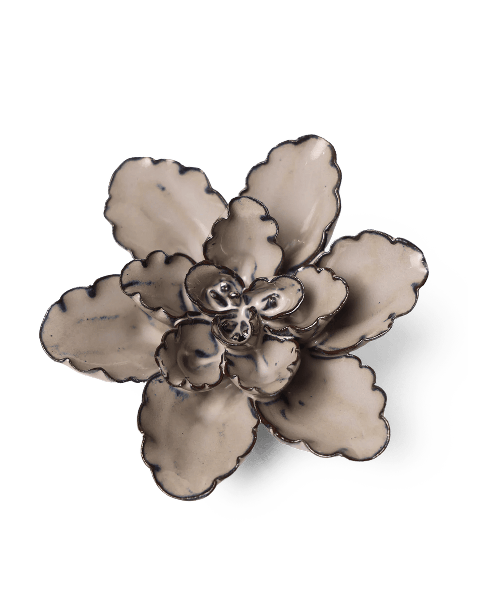 JA05-1.png?crop=center&height=