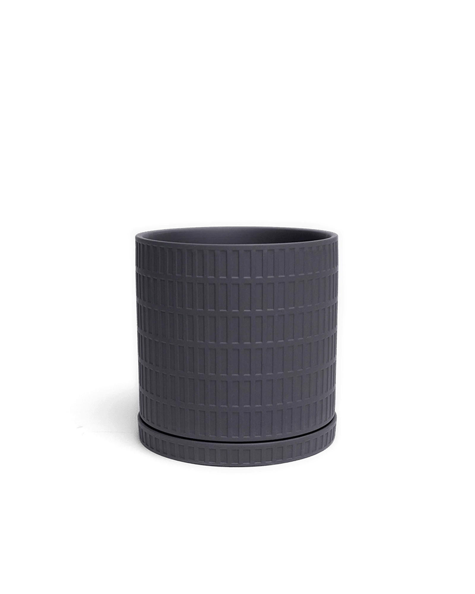 Chive Virago A large black textured porcelain pot with drainage hole and detachable saucer.