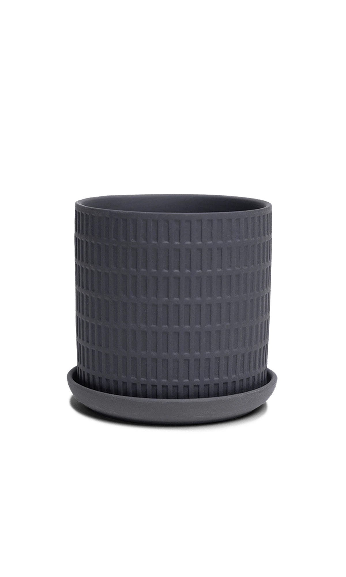 Chive Virago A small black porcelain pot with drainage hole and detachable saucer.