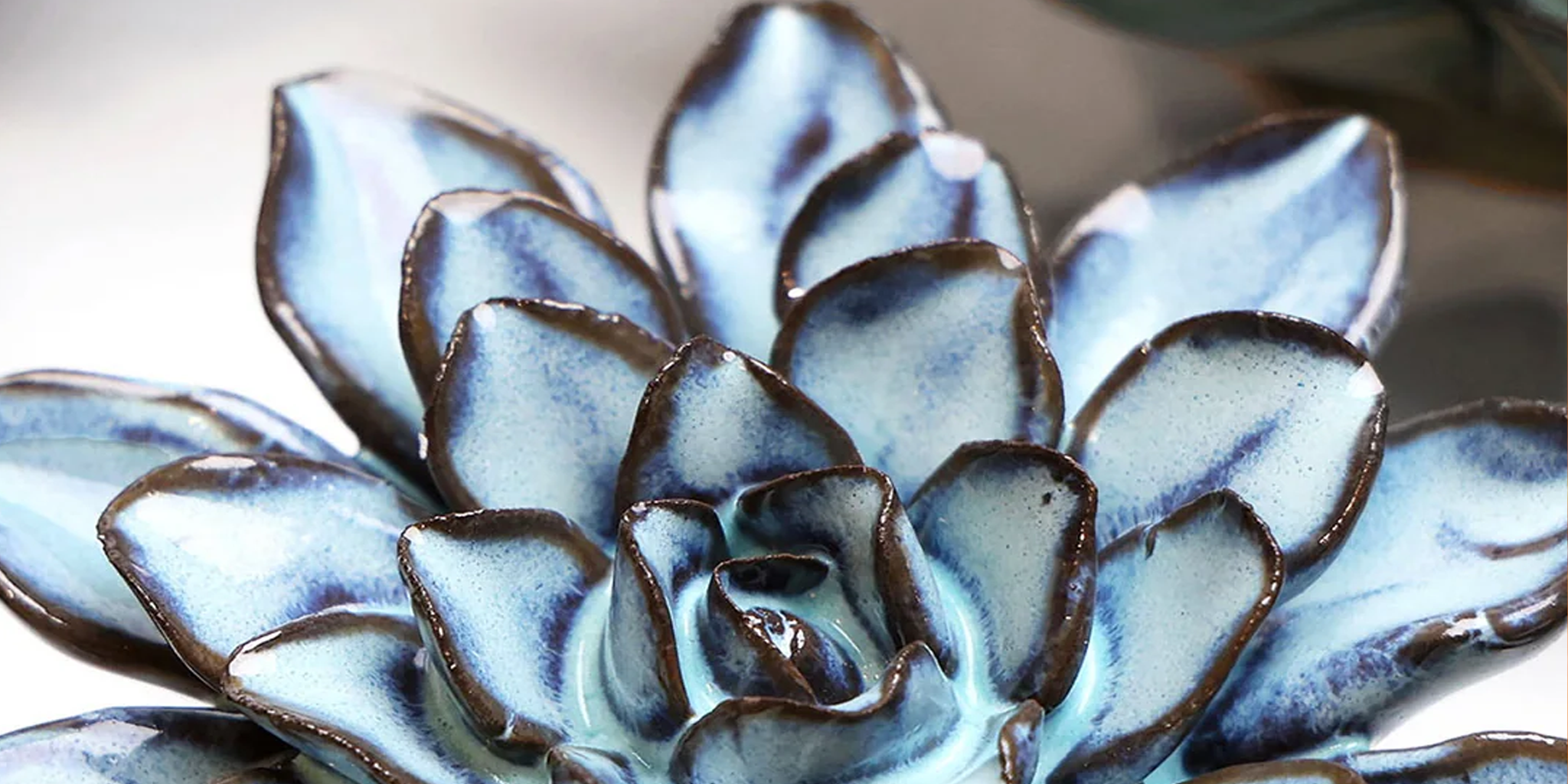 September birth flower: the aster in handmade ceramic - Chive Studio