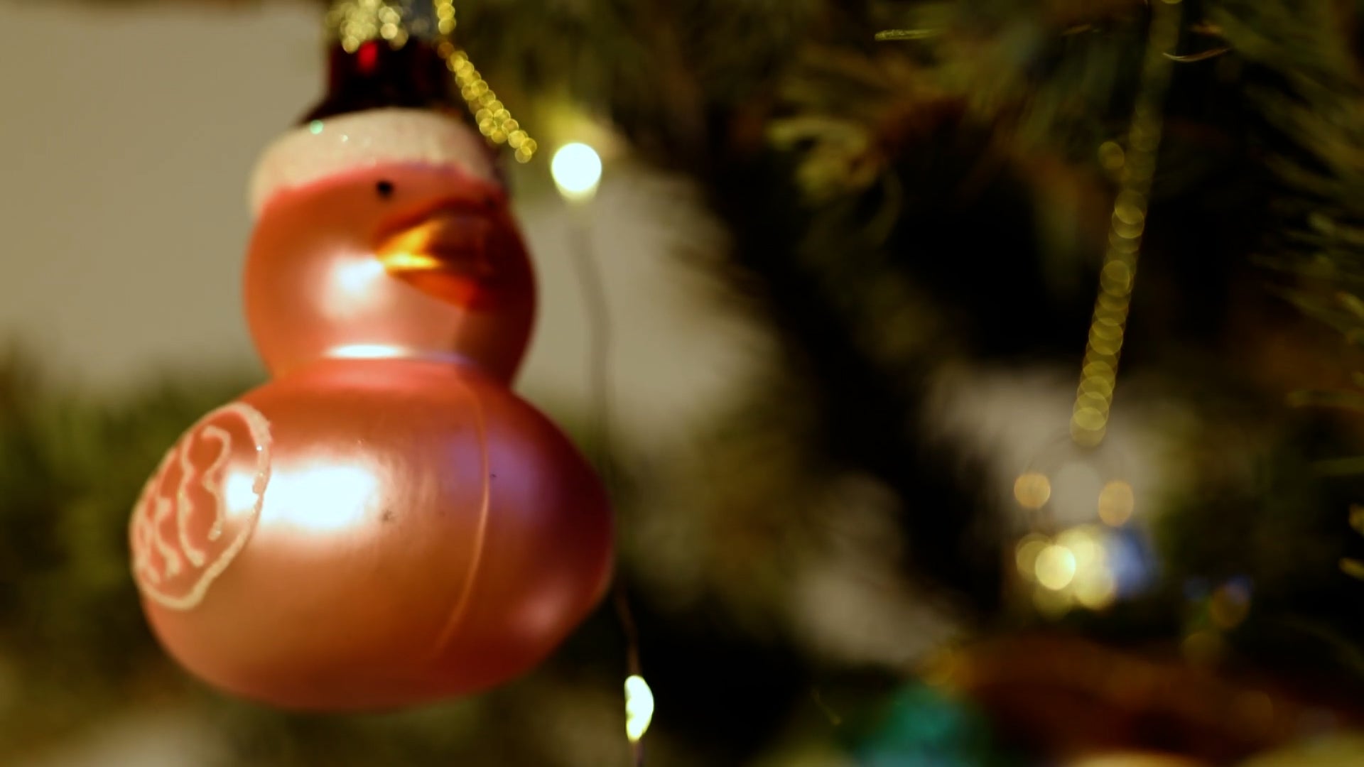 Christmas tree decorated with glass christmas ornaments from the Chive collection — by Chive Studio