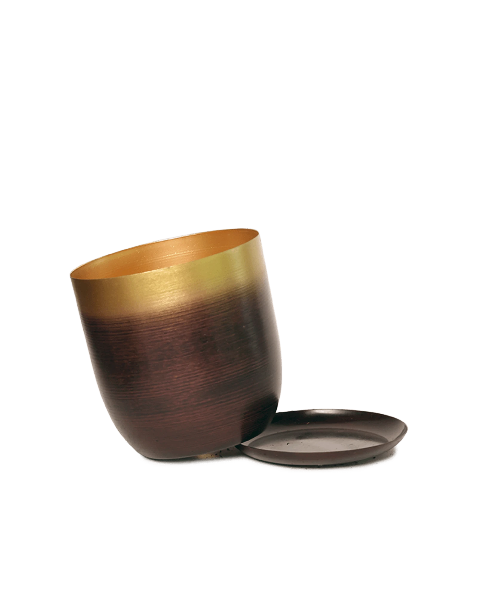Close up of Chive Joe large metal plant pot in mahogany gold tiled to show the detachable saucer.